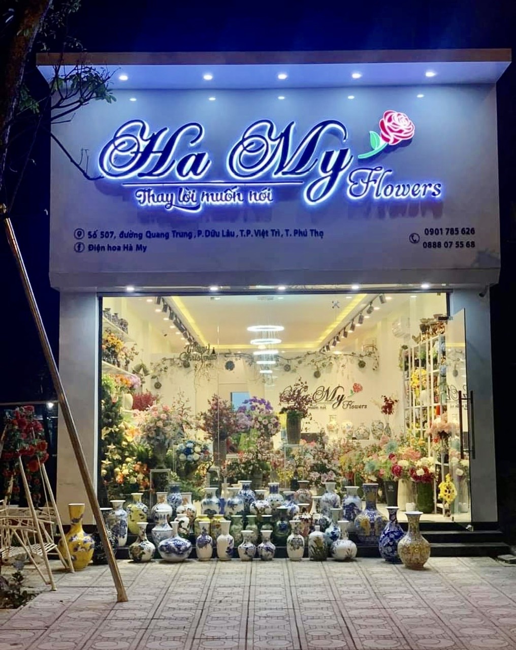 biển chữ nổi đèn led 4 Dũng Phúc quảng cáo