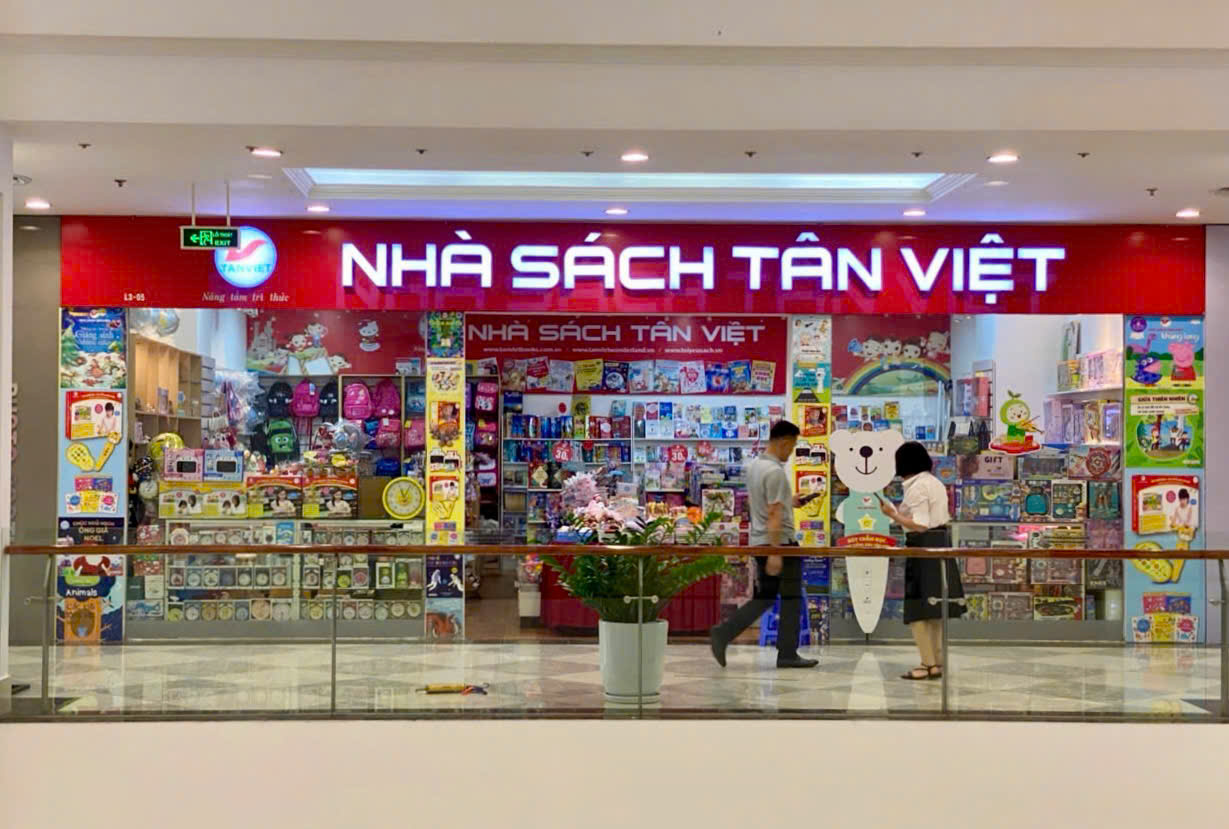 biển chữ nổi đèn led 2 Dũng Phúc quảng cáo