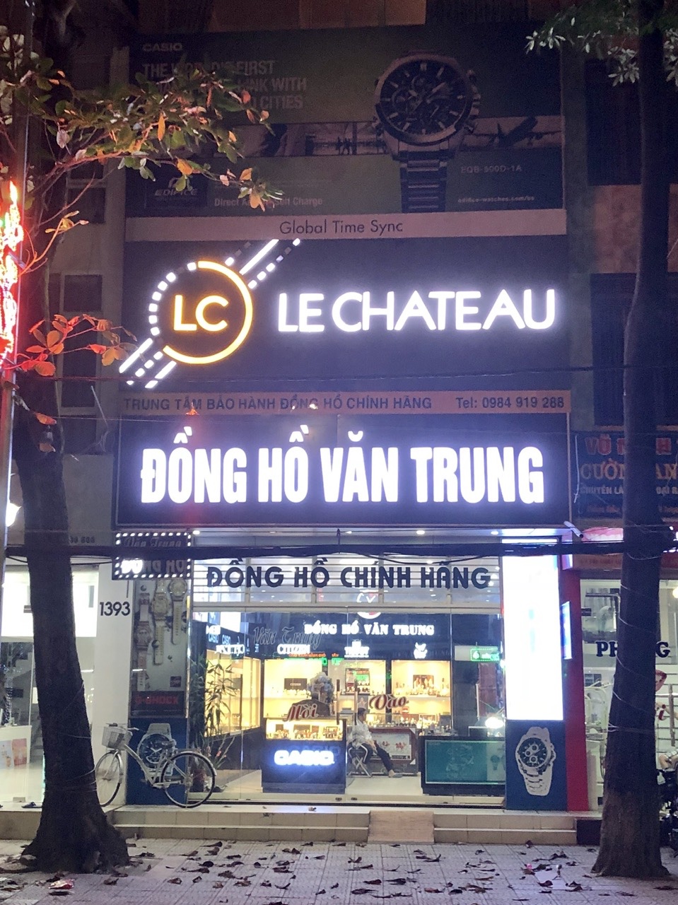 biển chữ nổi đèn led 3 Dũng Phúc quảng cáo